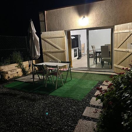 Studio Tout Equipe A La Nuitee Ou Plus,Proche Aeroport Bastia Люссиана Экстерьер фото